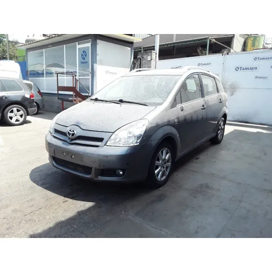 TOYOTA COROLLA VERSO (R1) '2004 * GRIS