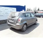 TOYOTA COROLLA VERSO (R1) TOYOTA COROLLA VERSO (R1) '2004 * GRIS 2004