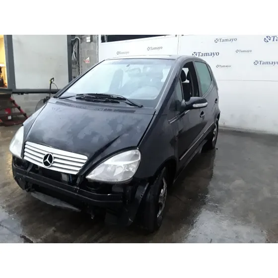 MERCEDES CLASE A (W168) '2004 1.9 CAT NEGRO