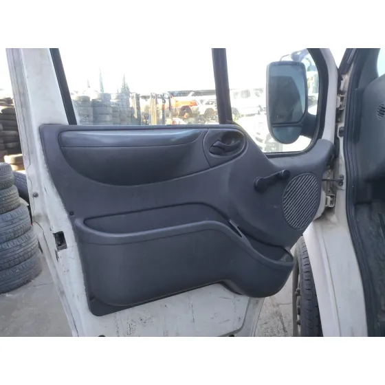 FORD TRANSIT CAJA CERRADA, CORTA (FY) (2000 =>) '2005 * BLANCO