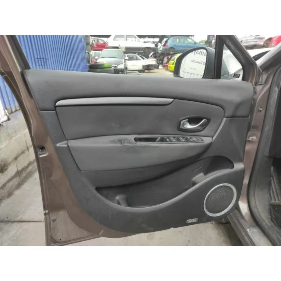 RENAULT SCENIC III '2009 GRAN SCENIC MARRON