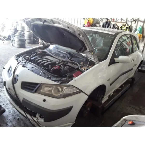 RENAULT MEGANE II BERLINA 3P '2007 * BLANCO