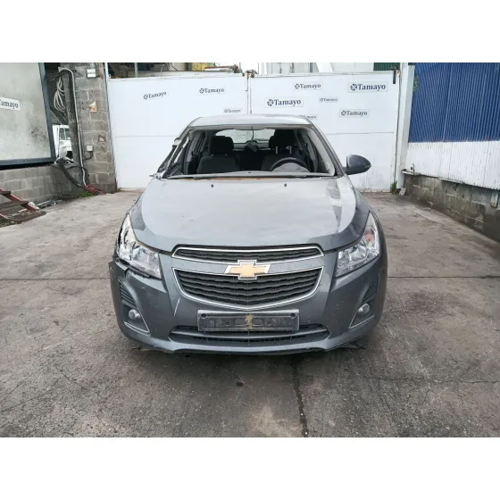 Chevrolet CRUZE HATCHBACK (J305) 2012