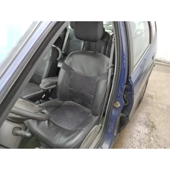 RENAULT MEGANE I SCENIC (JA0) '2003 1.6 AZUL MARINO