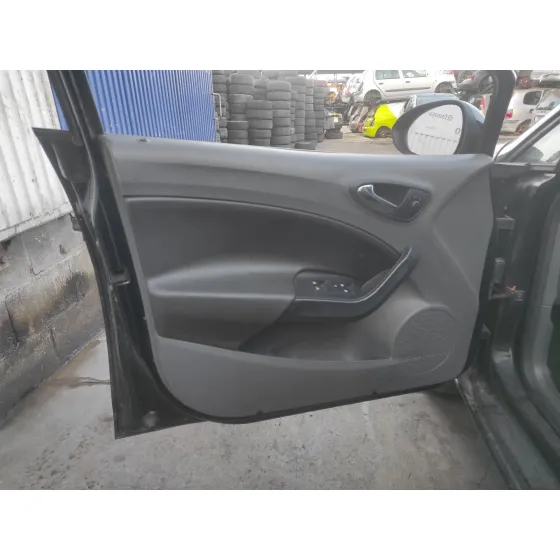SEAT IBIZA (6J5) '2008 * NEGRO