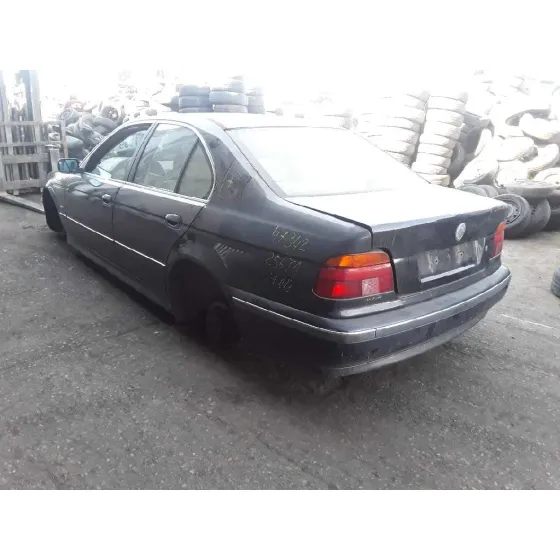 BMW SERIE 5 BERLINA (E39) '1990 2.5 TURBODIESEL CAT NEGRO