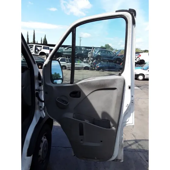 RENAULT MASTER II PHASE 2 CAJA CERRADA '2008 2.5 DCI DIESEL CAT BLANCO