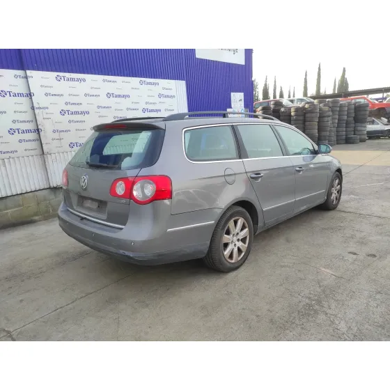 VOLKSWAGEN PASSAT VARIANT (3C5) '2006 *