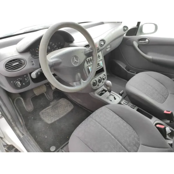 MERCEDES CLASE A (W168) '2001 1.7 CDI DIESEL CAT BLANCO
