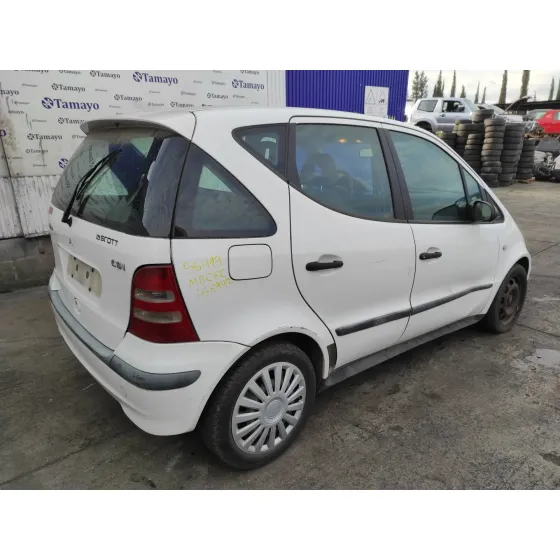 MERCEDES CLASE A (W168) '2001 1.7 CDI DIESEL CAT BLANCO