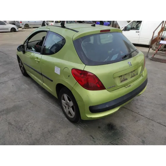 PEUGEOT 207 '2006 1.4 16V CAT (KFU / ET3J4) VERDE