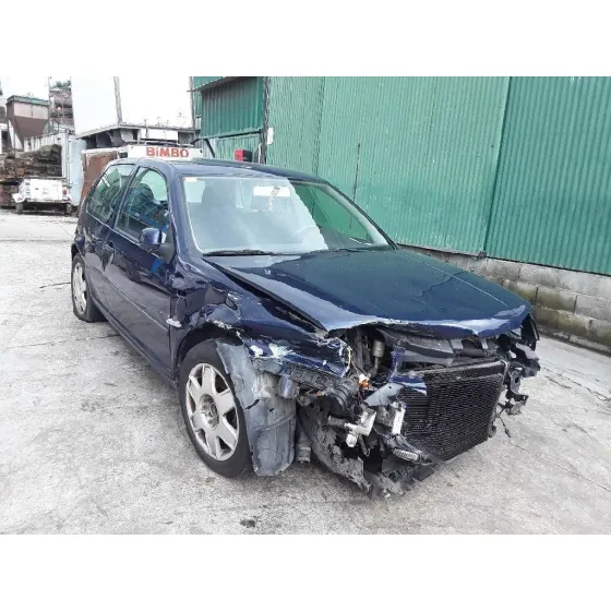 VOLKSWAGEN GOLF IV BERLINA (1J1) '2001 1.9 TDI AZUL