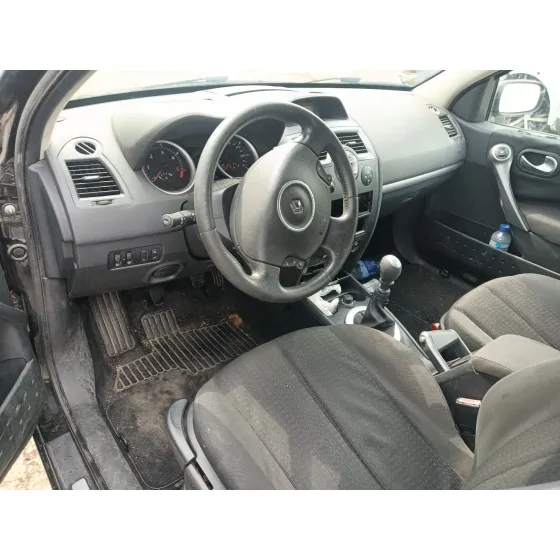 Renault MEGANE II (BM0/1_, CM0/1_) 2005