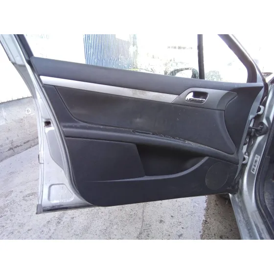 PEUGEOT 407 SW '2005 2.0 16V HDI FAP CAT (RHR / DW10BTED4) PLATA