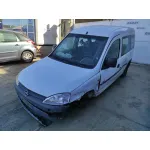 OPEL COMBO (CORSA C) OPEL COMBO (CORSA C) '2002 1.7 16V DI CAT (Y 17 DTL / LK8) BLANCO 2001