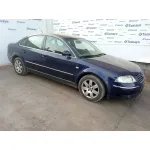 VOLKSWAGEN PASSAT BERLINA (3B3) VOLKSWAGEN PASSAT BERLINA (3B3) '2002 2.3 V5 AZUL 2000