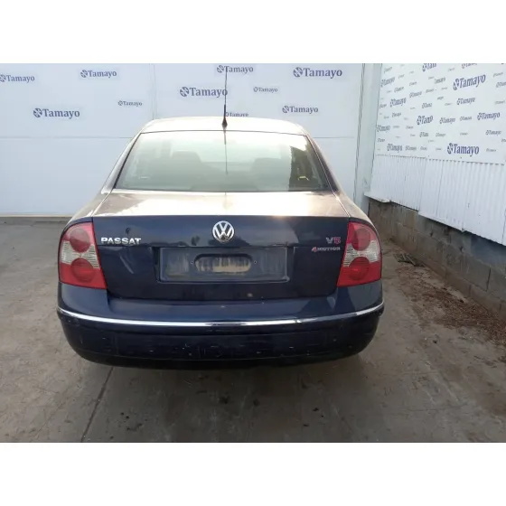 VOLKSWAGEN PASSAT BERLINA (3B3) '2002 2.3 V5 AZUL