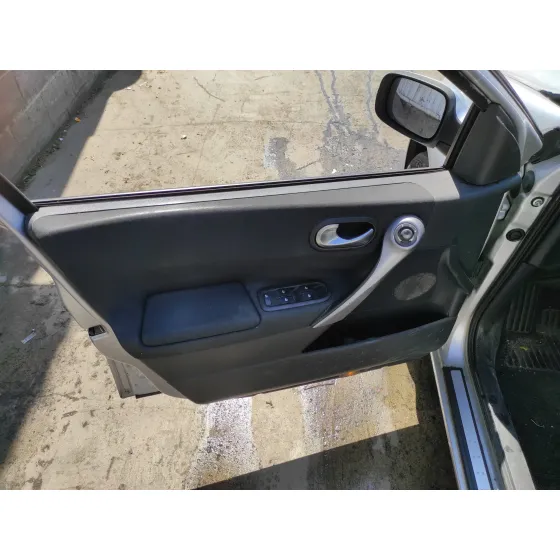 RENAULT MEGANE II FAMILIAR '2007 1.5 DCI DIESEL PLATA