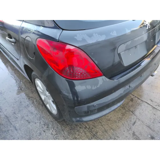 PEUGEOT 207 '2009 1.6 16V HDI NEGRO