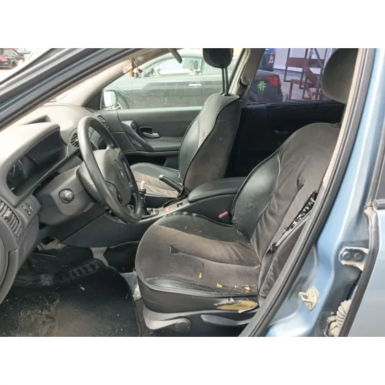 Renault LAGUNA II GRANDTOUR (KG0/1_) 2001