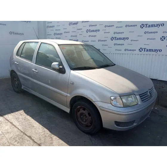VOLKSWAGEN POLO (9N1) '2001 1.4 16V PLATA
