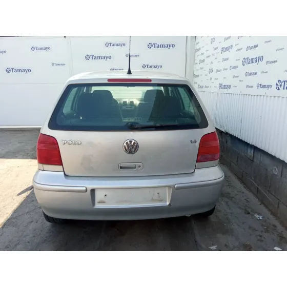 VOLKSWAGEN POLO (9N1) '2001 1.4 16V PLATA