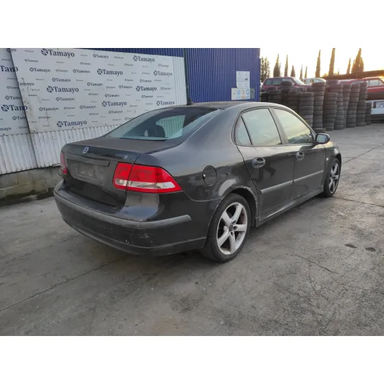 SAAB 9-3 BERLINA '2004 * NEGRO