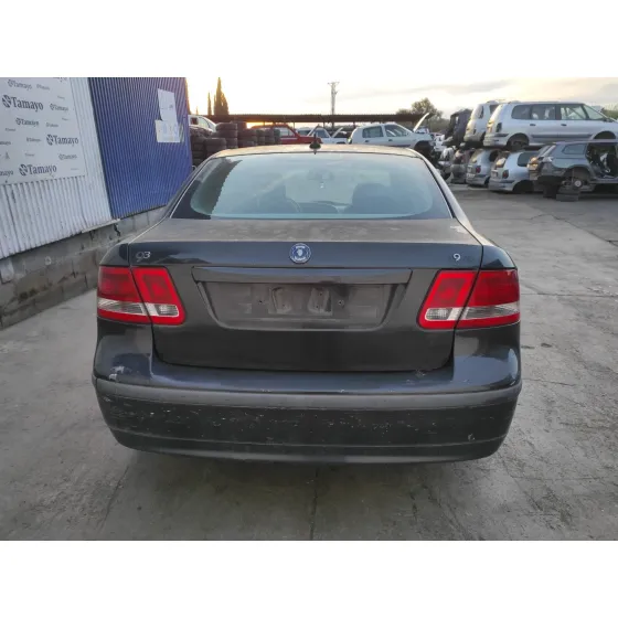 SAAB 9-3 BERLINA '2004 * NEGRO