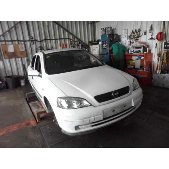 OPEL ASTRA G BERLINA '2001 1.6 16V BLANCO
