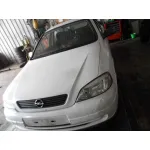 OPEL ASTRA G BERLINA OPEL ASTRA G BERLINA '2001 1.6 16V BLANCO 1998