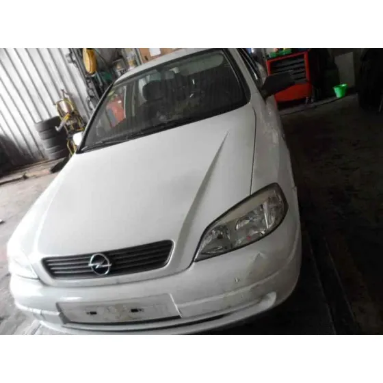 OPEL ASTRA G BERLINA '2001 1.6 16V BLANCO