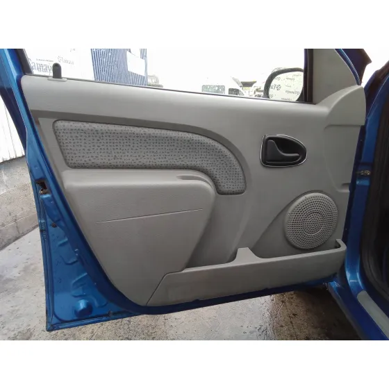 DACIA LOGAN '2010 1.4 CAT AZUL