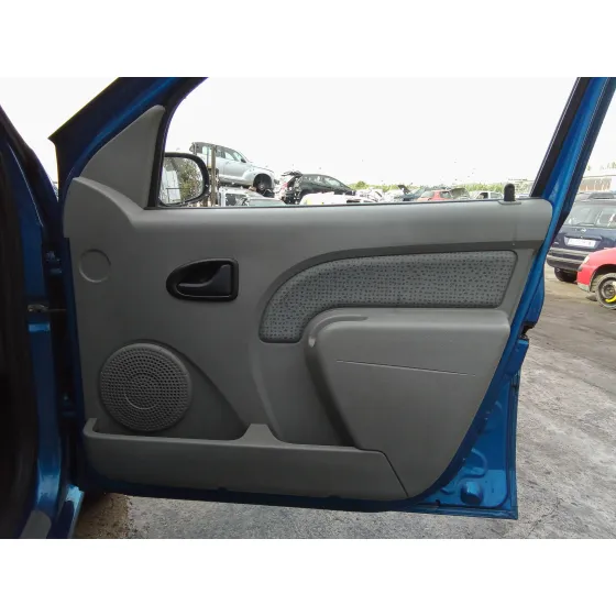 DACIA LOGAN '2010 1.4 CAT AZUL