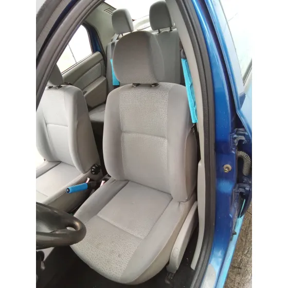 DACIA LOGAN '2010 1.4 CAT AZUL