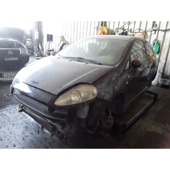 FIAT GRANDE PUNTO (199) '2005 * NEGRO