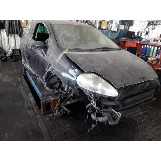 FIAT GRANDE PUNTO (199) '2005 * NEGRO