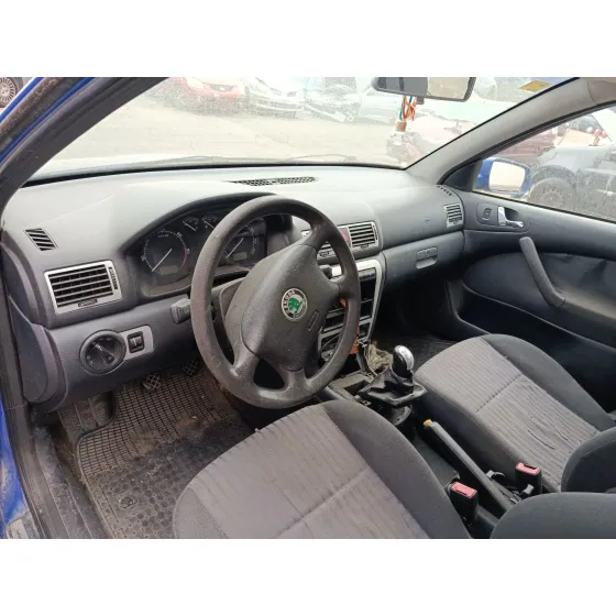 Skoda OCTAVIA I COMBI (1U5) 2000