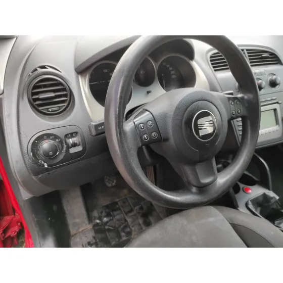 SEAT ALTEA (5P1) '2004 1.6 ROJO