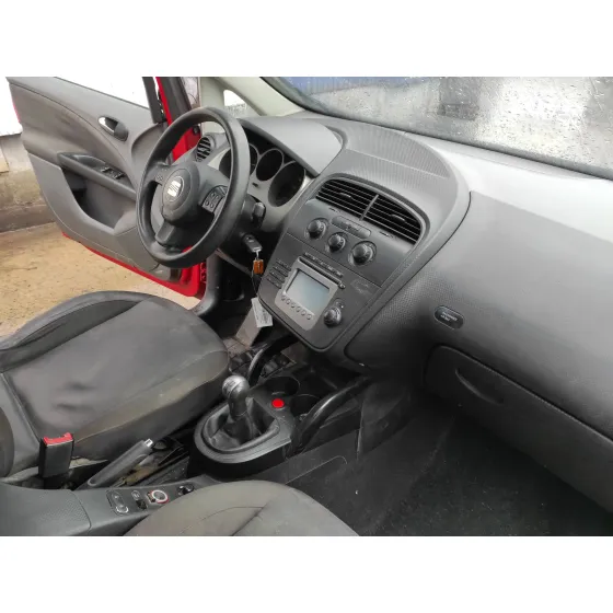 SEAT ALTEA (5P1) '2004 1.6 ROJO