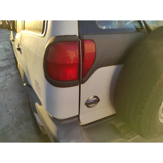 NISSAN TERRANO/TERRANO.II (R20) '2004 SR (5-PTAS.) BLANCO