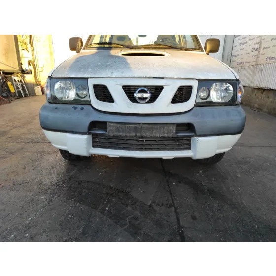 NISSAN TERRANO/TERRANO.II (R20) '2004 SR (5-PTAS.) BLANCO