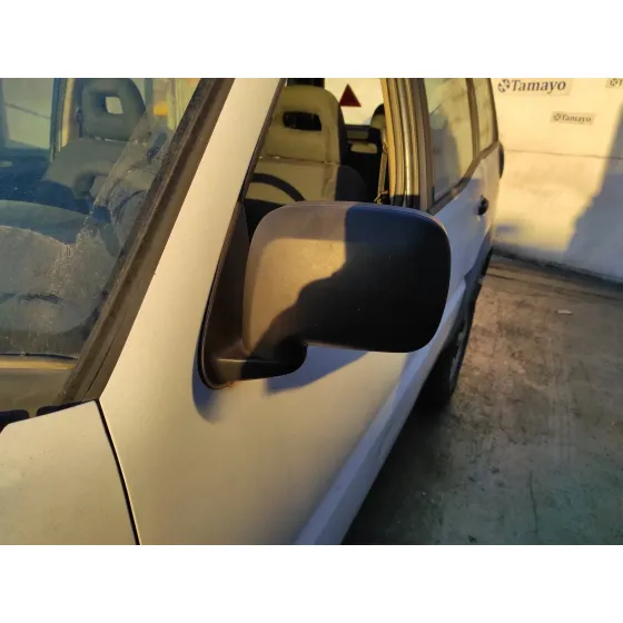 NISSAN TERRANO/TERRANO.II (R20) '2004 SR (5-PTAS.) BLANCO