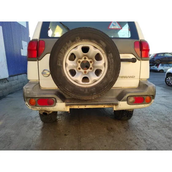 NISSAN TERRANO/TERRANO.II (R20) '2004 SR (5-PTAS.) BLANCO