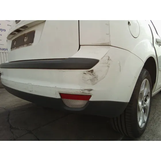 FORD FOCUS BERLINA (CAP) '2008 1.8 TDCI TURBODIESEL CAT BLANCO/QUEMADO