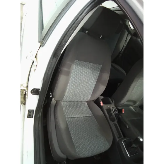 FORD FOCUS BERLINA (CAP) '2008 1.8 TDCI TURBODIESEL CAT BLANCO/QUEMADO