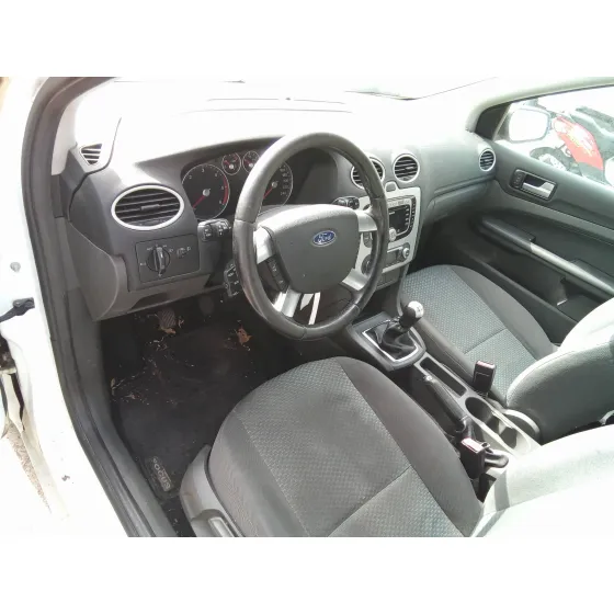 FORD FOCUS BERLINA (CAP) '2008 1.8 TDCI TURBODIESEL CAT BLANCO/QUEMADO
