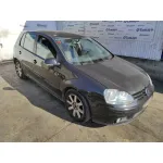 VOLKSWAGEN GOLF V BERLINA (1K1) VOLKSWAGEN GOLF V BERLINA (1K1) '2004 1.9 TDI NEGRO 2003