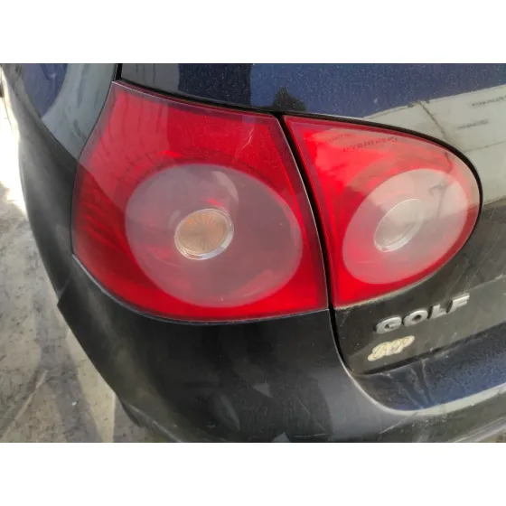 VOLKSWAGEN GOLF V BERLINA (1K1) '2004 1.9 TDI NEGRO