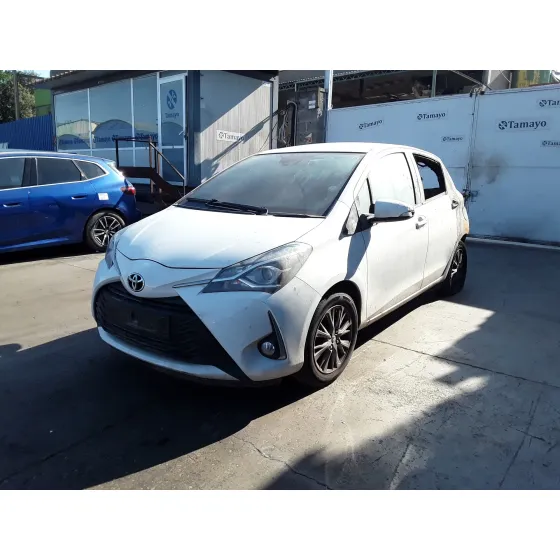 TOYOTA YARIS '2018 * BLANCO