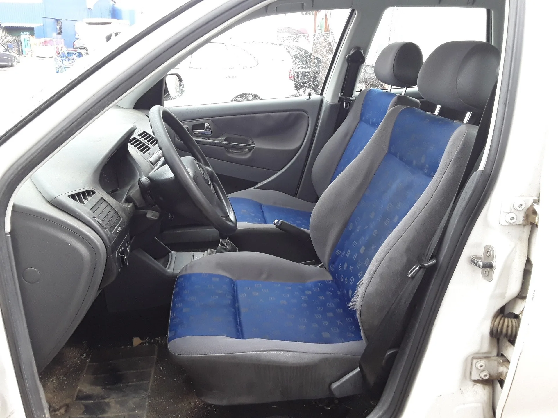 SEAT IBIZA (6K1) '2000 * BLANCO